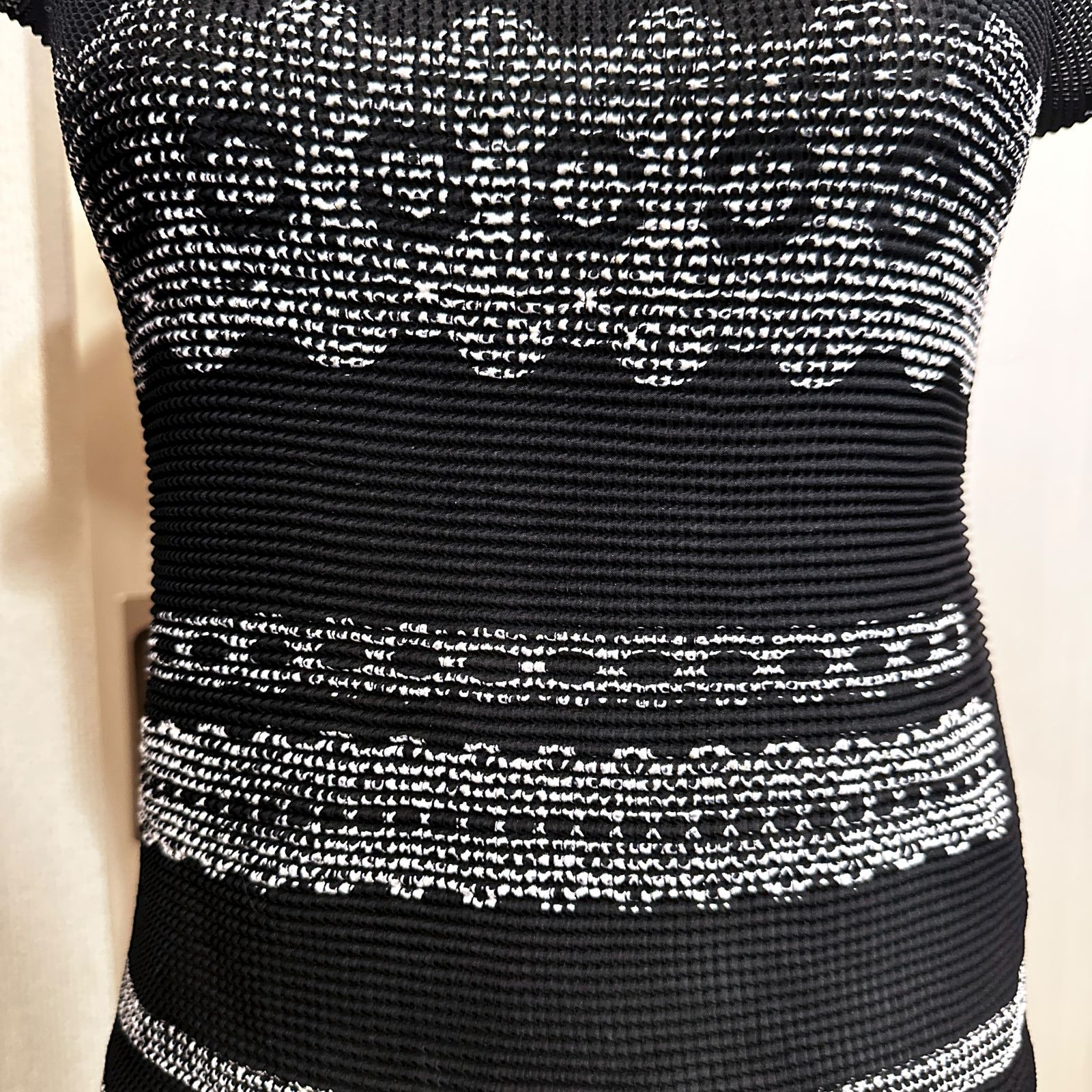 me ノースリーブシャツ