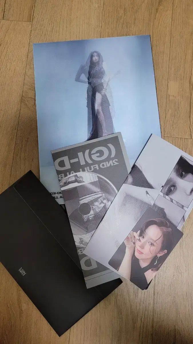 レディースアイドル スーパレディ アルバム＋ミヨン(MIYEON) トレカ 付属品