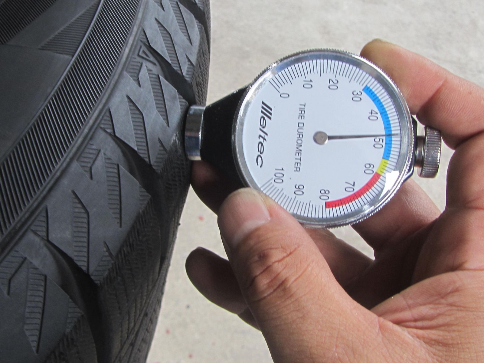  225 50 R 17 スタッドレス ヨコハマ アイスガード IG 70 レクサスGS RC クラウンマジェスタ など 17インチ タイヤ ホイールセット