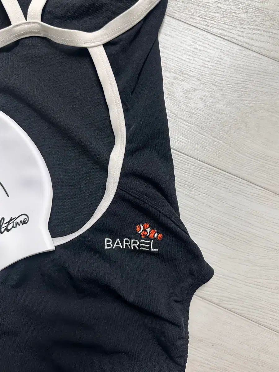 ベロル ウィメンズ クラウンフィッシュ Vバッグ ONE PIECE ミドル 090 フールTIME スイミングキャップ