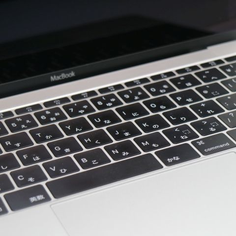 超 MacBook 2016 12インチ 第6世代 Core m 3 8 GB SSD 256 ノートパソコン Apple 08000