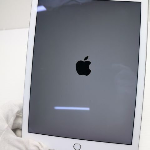  iPad Pro 9.7インチ Wi-Fi 32 GB シルバー タブレット Apple 08000 iPad本体 タブレット