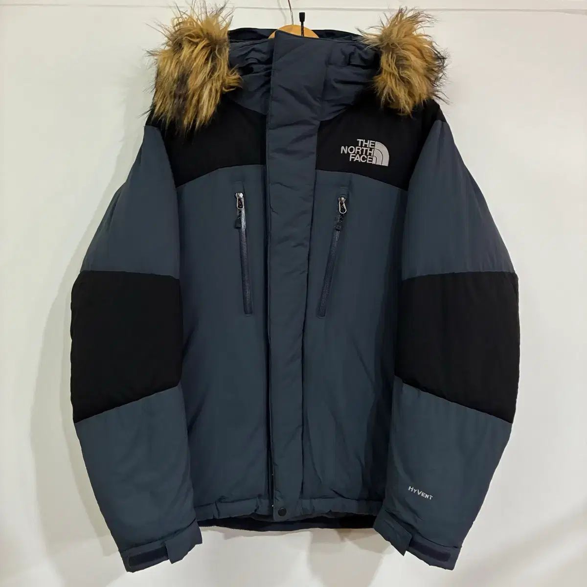 1546 THE NORTH FACE ザノースフェイス ハイベント ファー ダウン