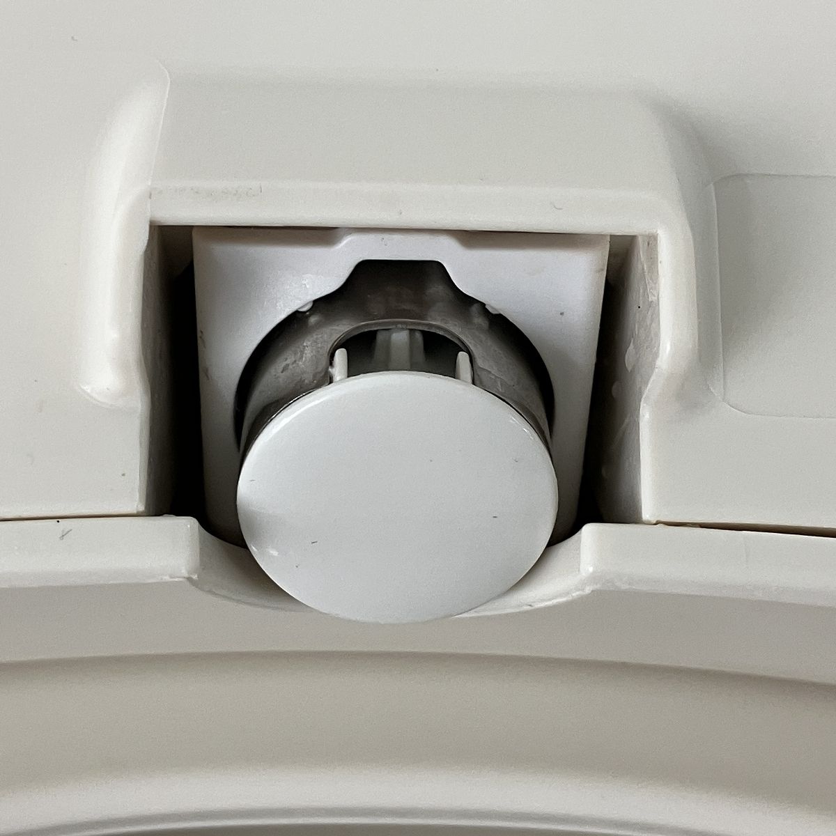 7010 温水洗浄便座