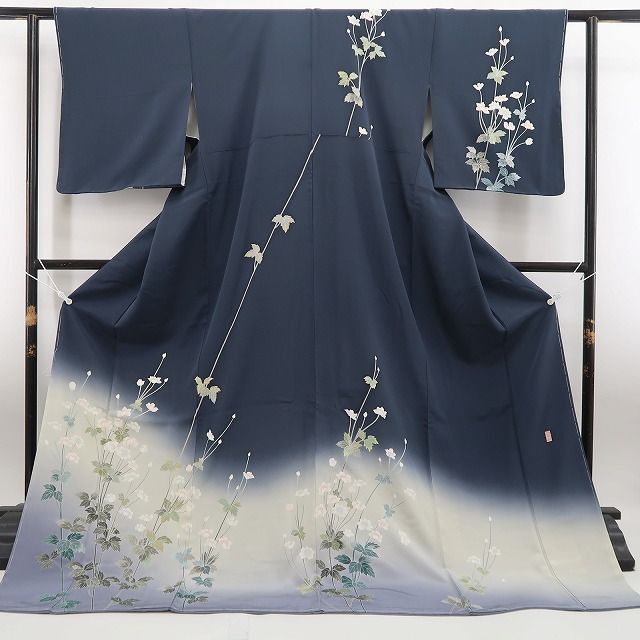 ❁tomihisa❁新品 十日町友禅 阿部佳雪 落款 着物 正絹 仕付け糸付