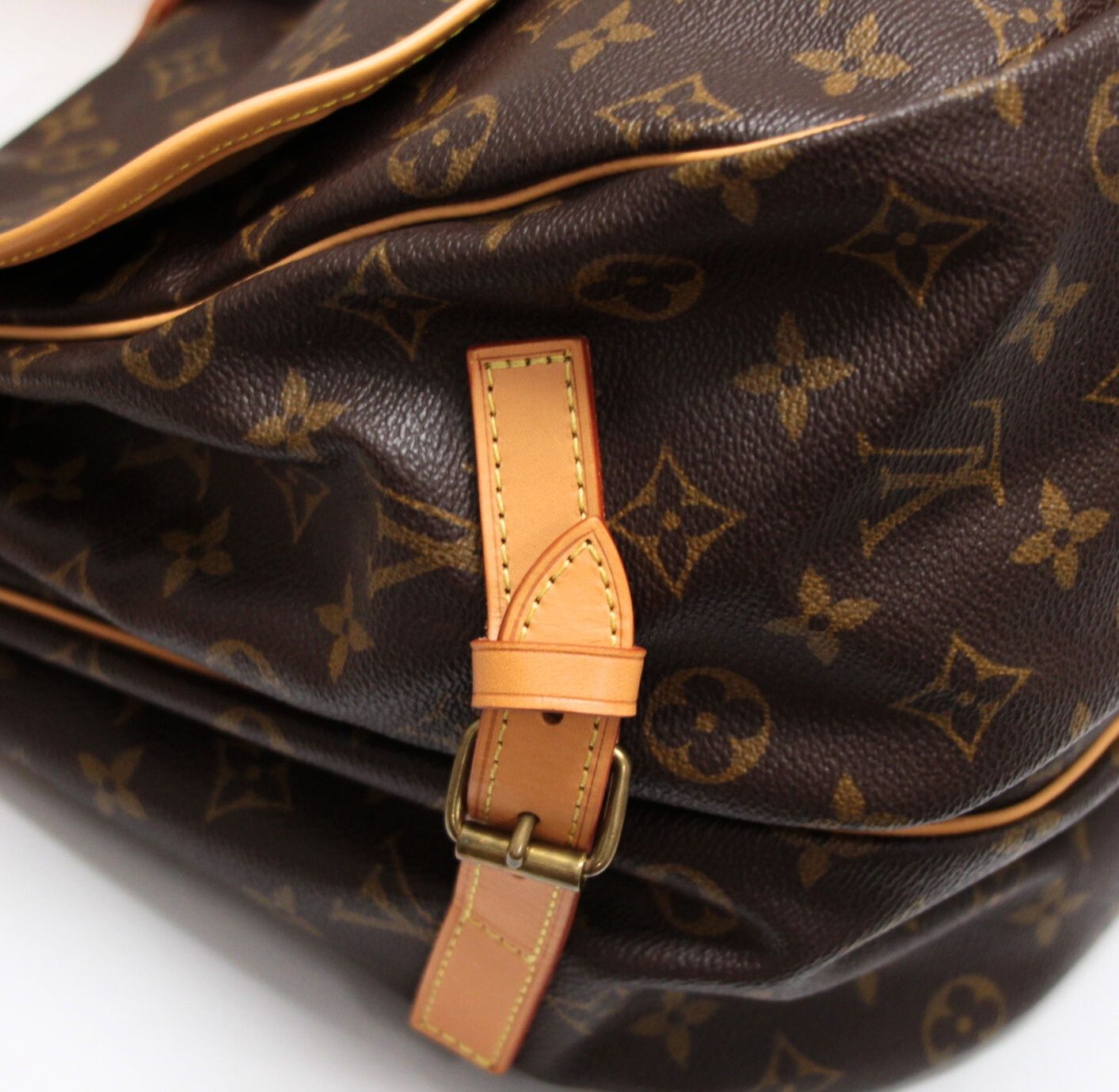 ルイヴィトン Louis Vuitton ソミュール30 ショルダーバッグ