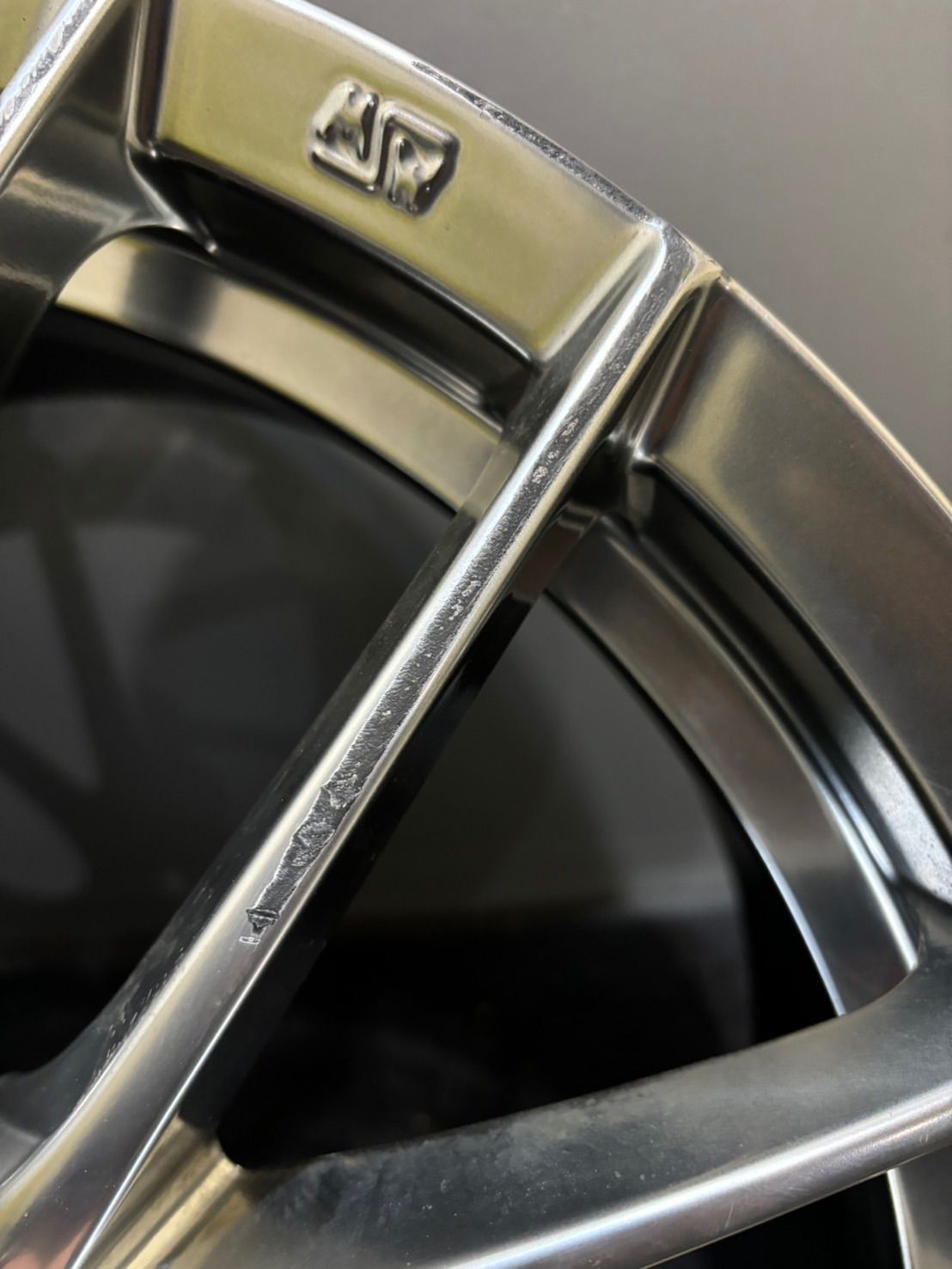  OZ MSW 18インチ 8 J 40 110 5 H アルミホイール 4本 アルファロメオ ジュリア 1 K 919 18インチ ホイール