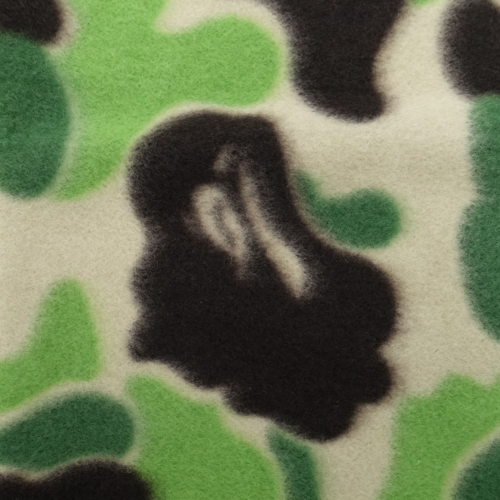 A BATHING APE カモフラージュ柄 ミリタリー フリースブランケット