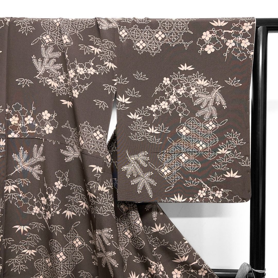 未着用 小紋 割引 松竹梅 花菱 チョコレートカラー 着物 114b p ms