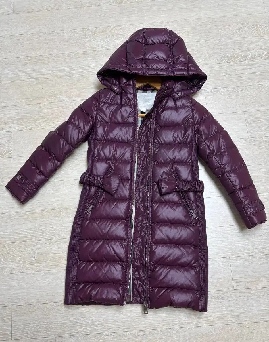 バーバリーキッズダウン - メルカリ