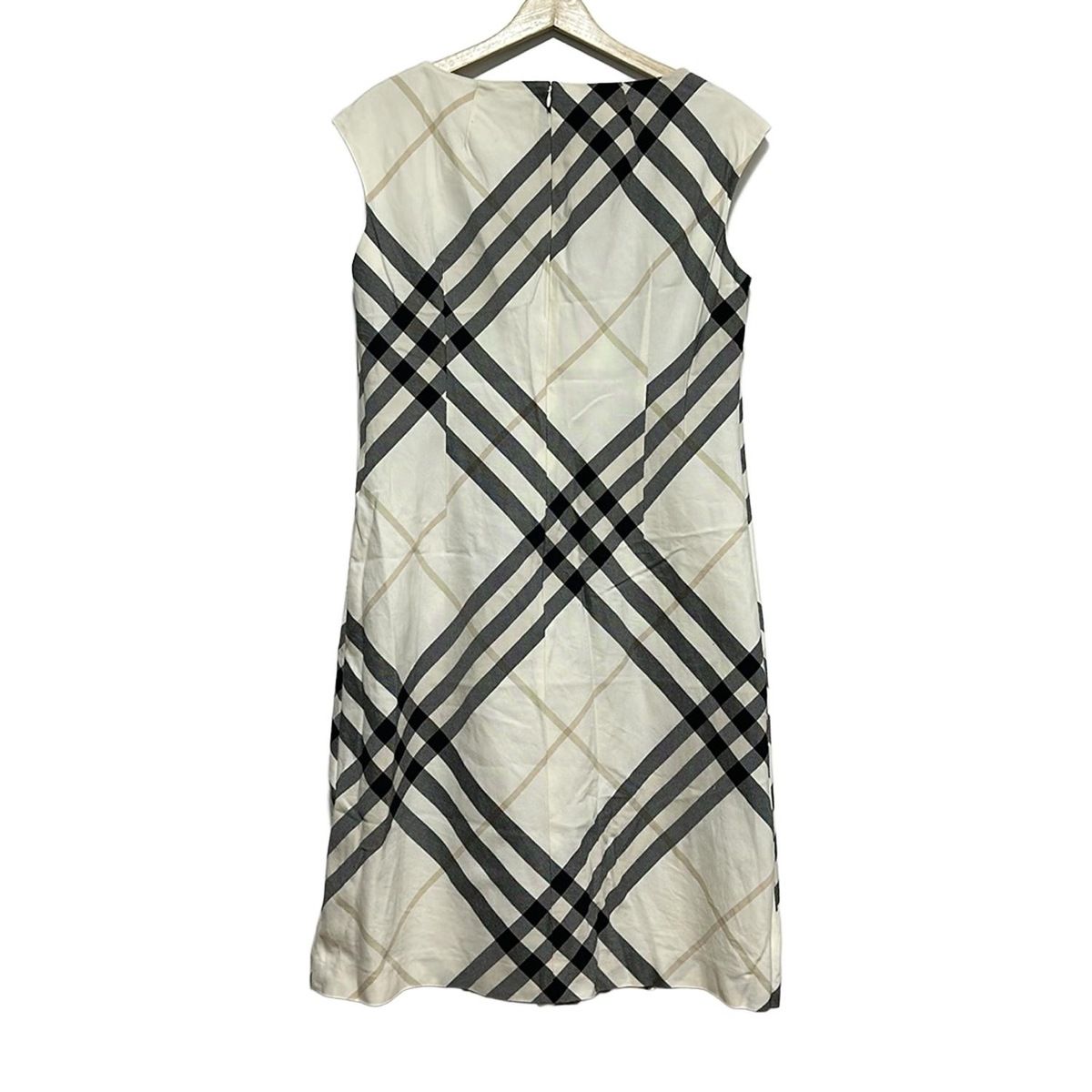 Burberry LONDON(バーバリーロンドン) ワンピース サイズ13 L