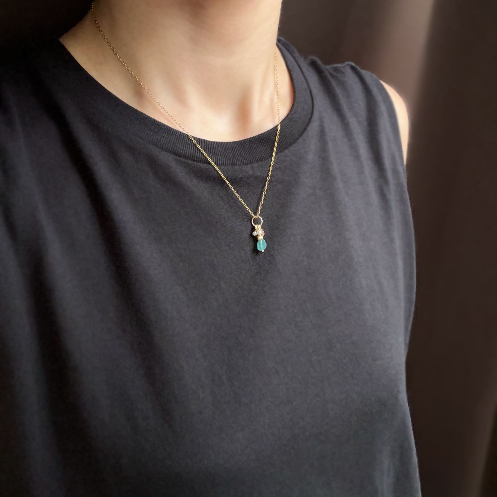 14kgf AAAグレード グランディディエライトチャームのプチネックレス