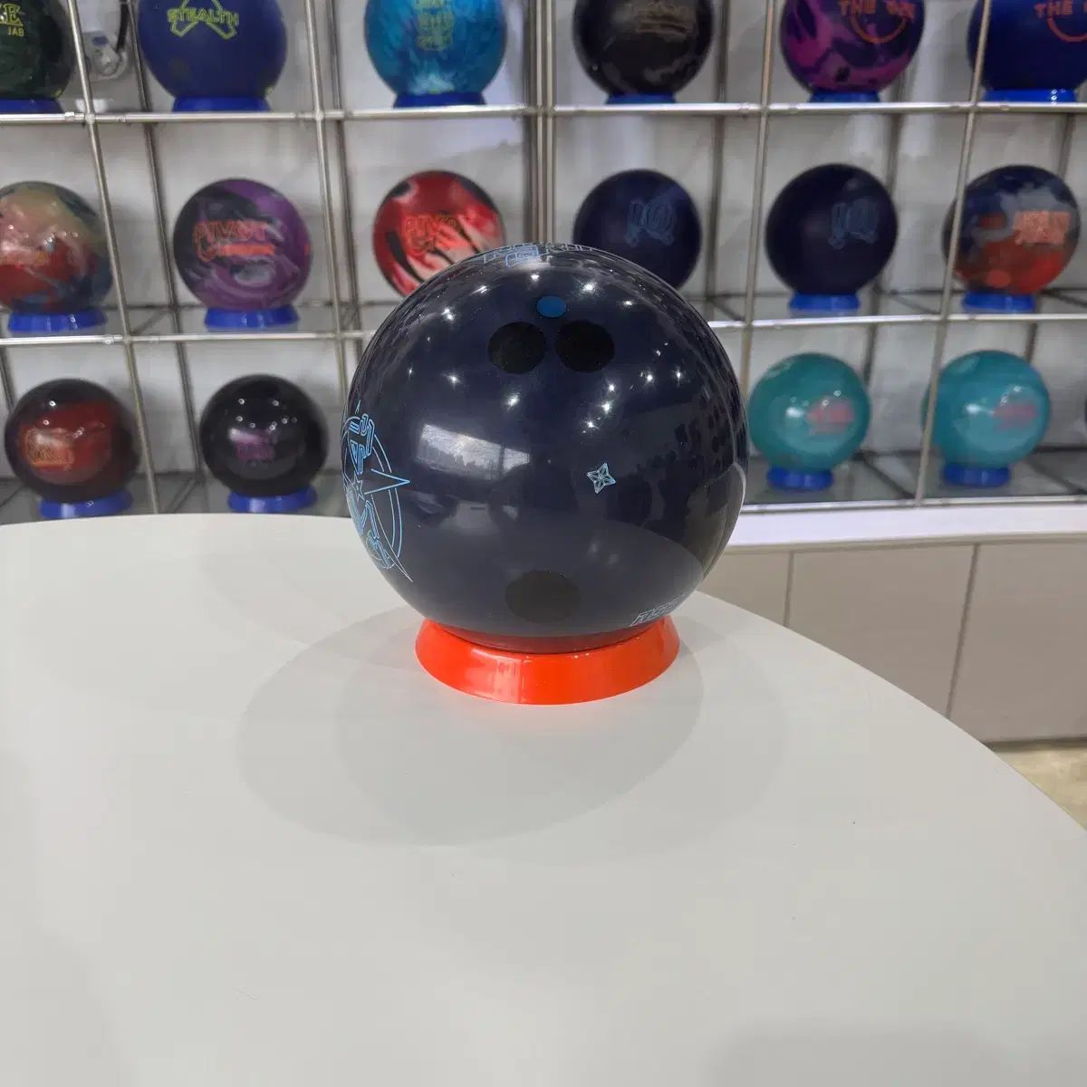 RST X 4 ボーリングボール shop取引では対象外 リース加工