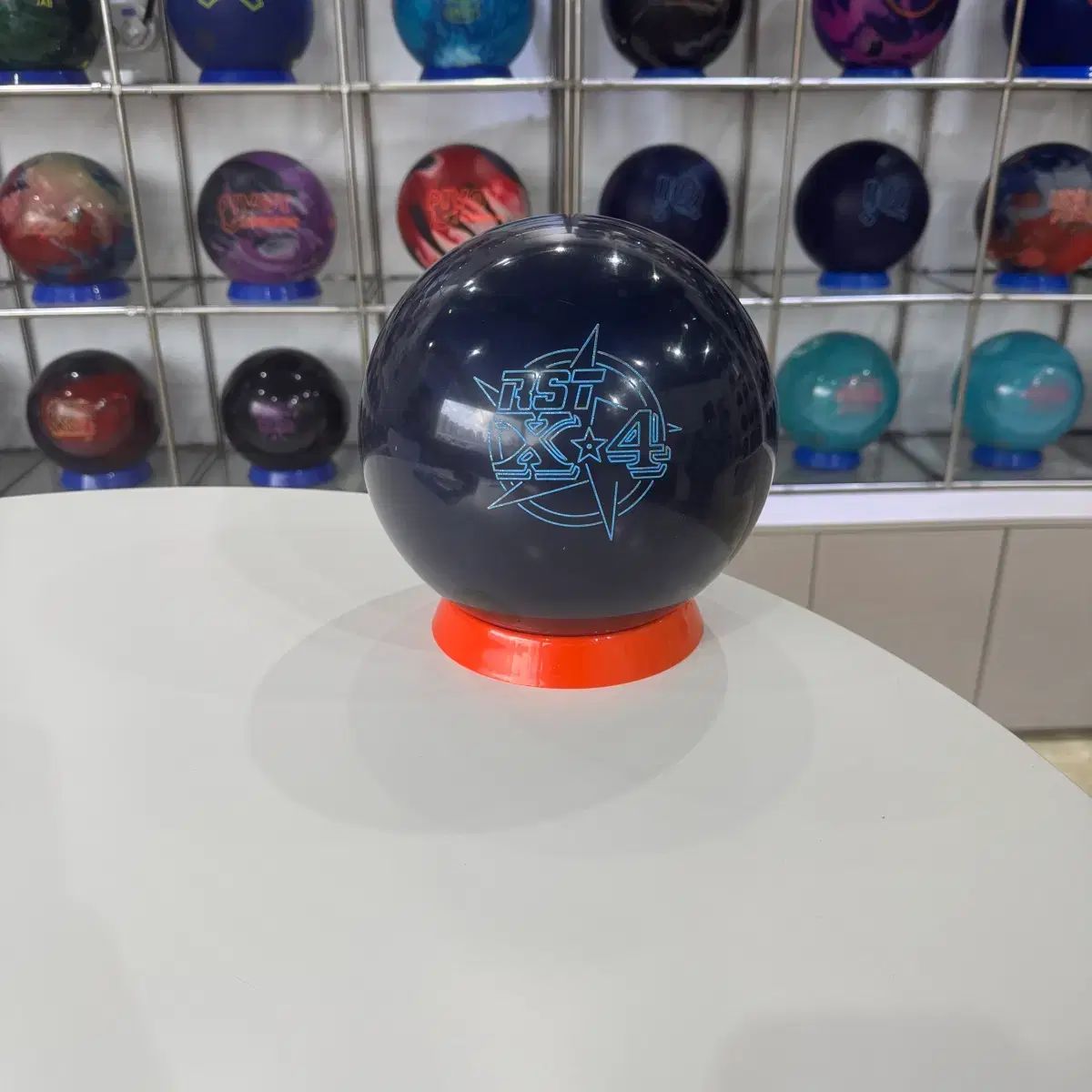 RST X4 (中古ボーリングボール)(おまけ付き(※メルカリshop取引では対象