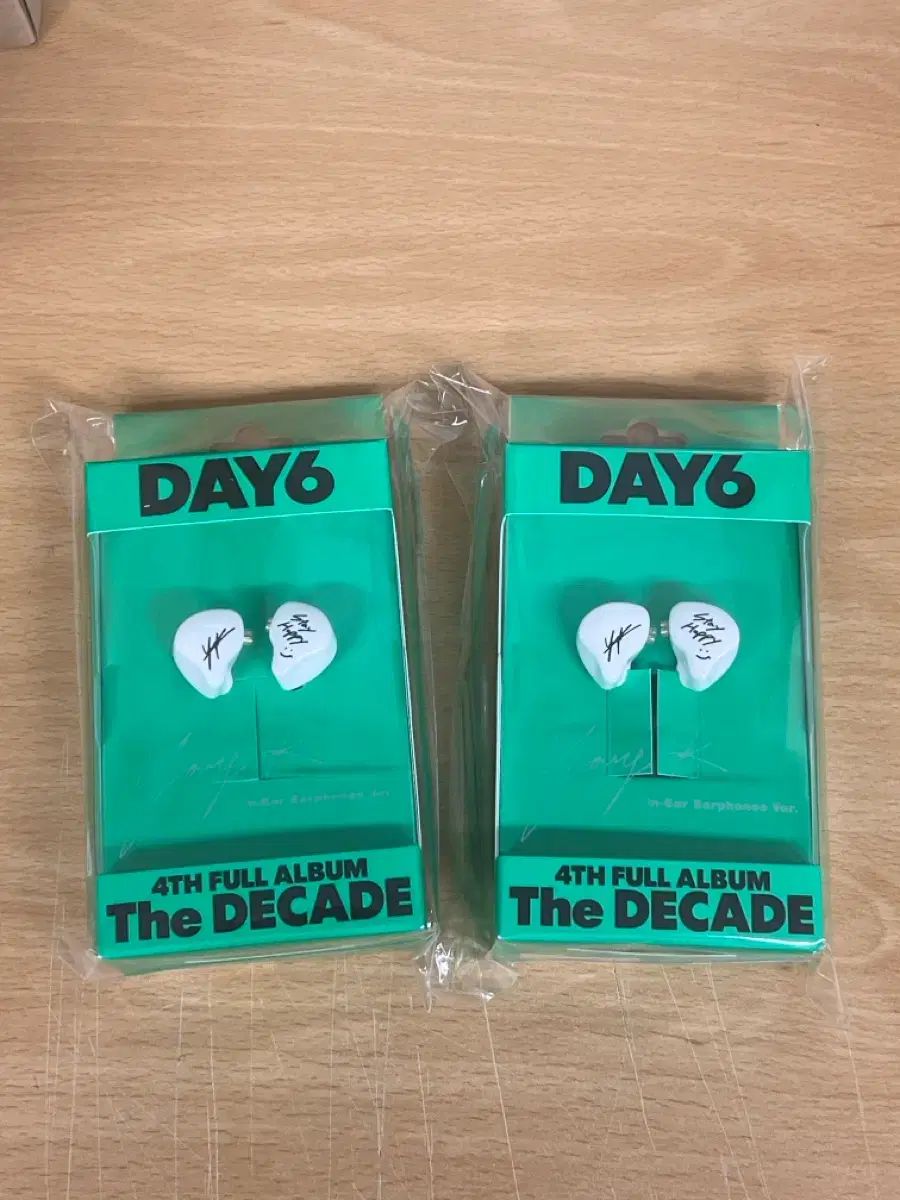 トレカ付き DAY6 The DECADE イヤホン YoungK トレカ付き DAY6 The DECADE イヤホン YoungK DAY6 The イヤホン