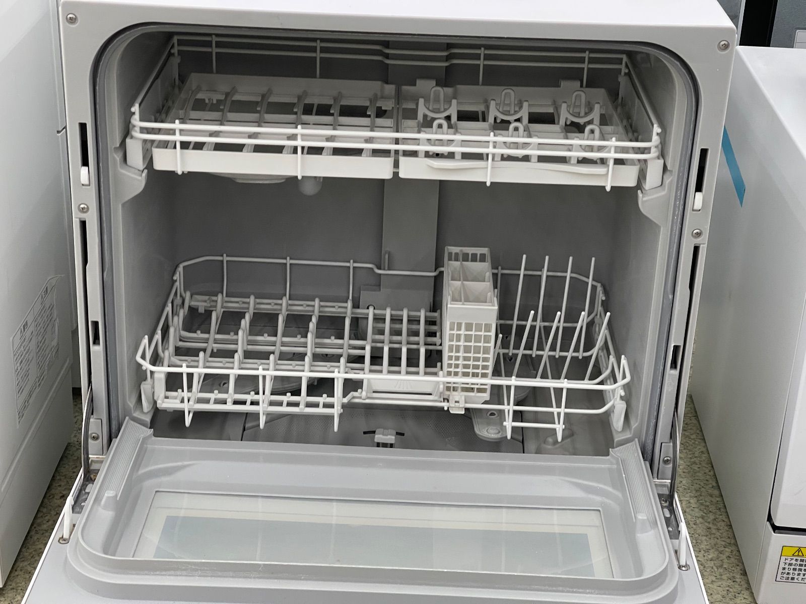  リユース Panasonic 食器洗い乾燥機 NP TH 1 W 管理251127 05 食器洗い乾燥機 食洗機