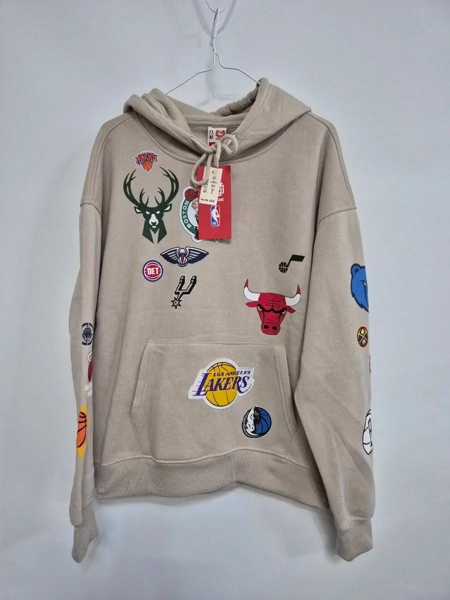 NBAチームロゴパッチフーディー