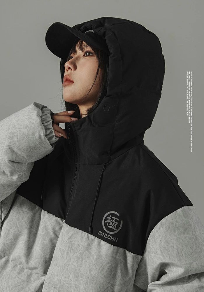 ダウンジャケット 切り替え柄