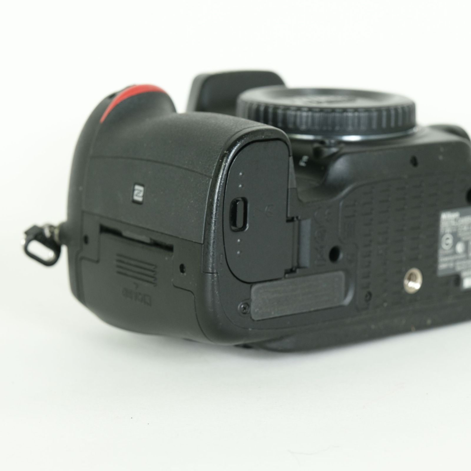 良品 | シャッター数21,809回｜バッテリー2個付] Nikon D7200 | Nikon