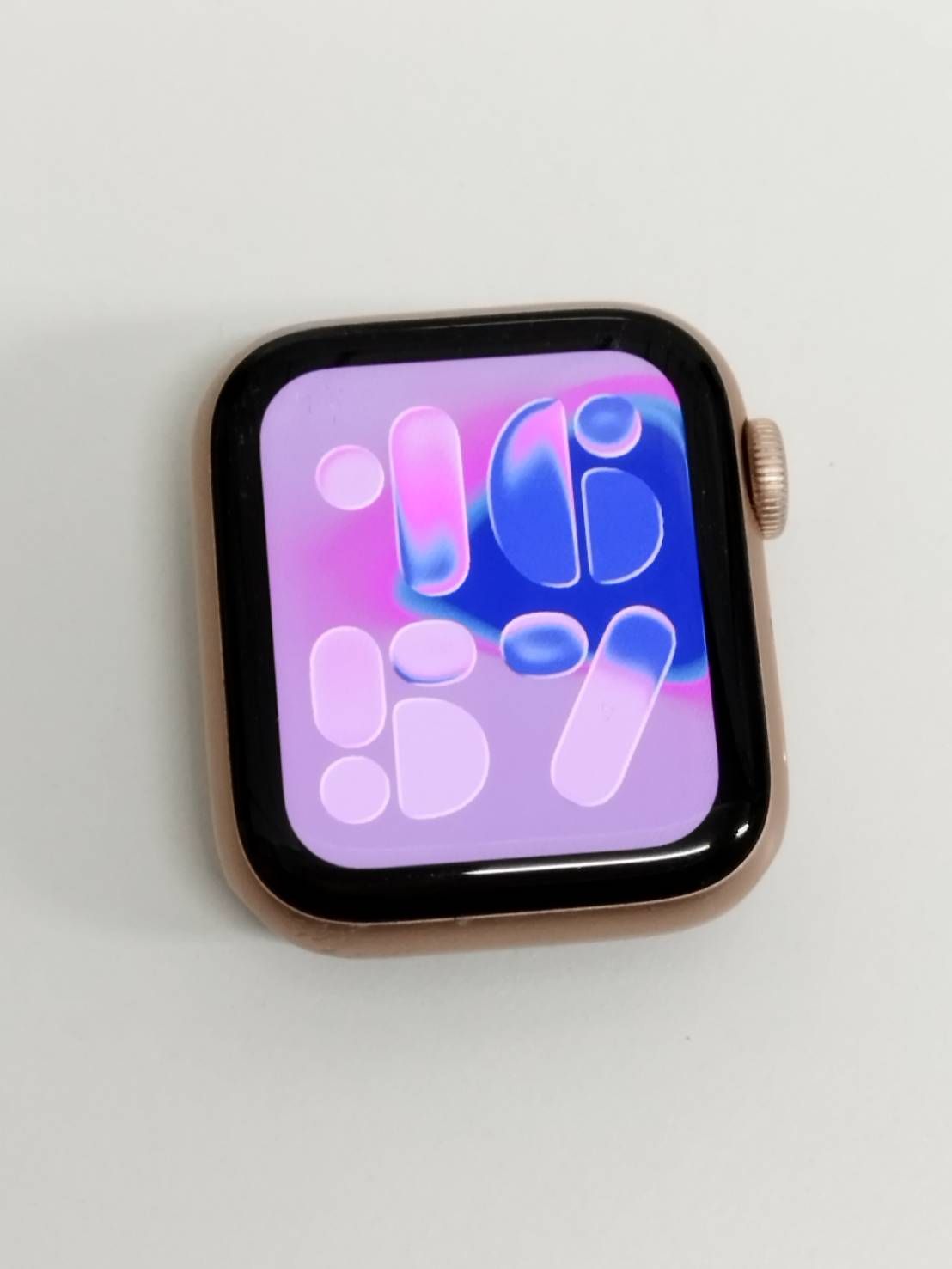 Apple Watch Series 6|GPS セルラー|40 mm|A 2375|ゴールド M 06 N 3 J|A