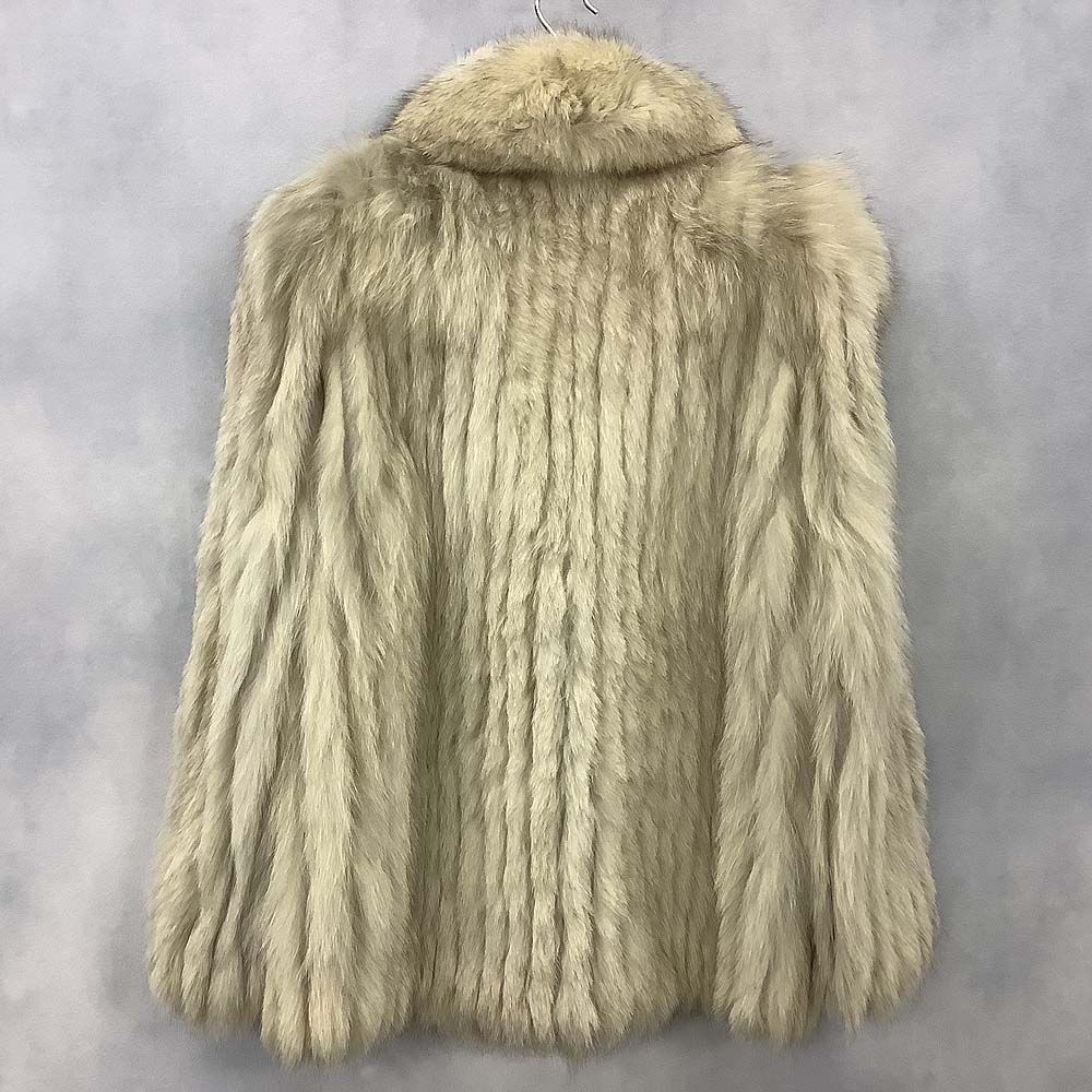 SAGA FOX サガフォックス 毛皮コート 銀サガ - メルカリ