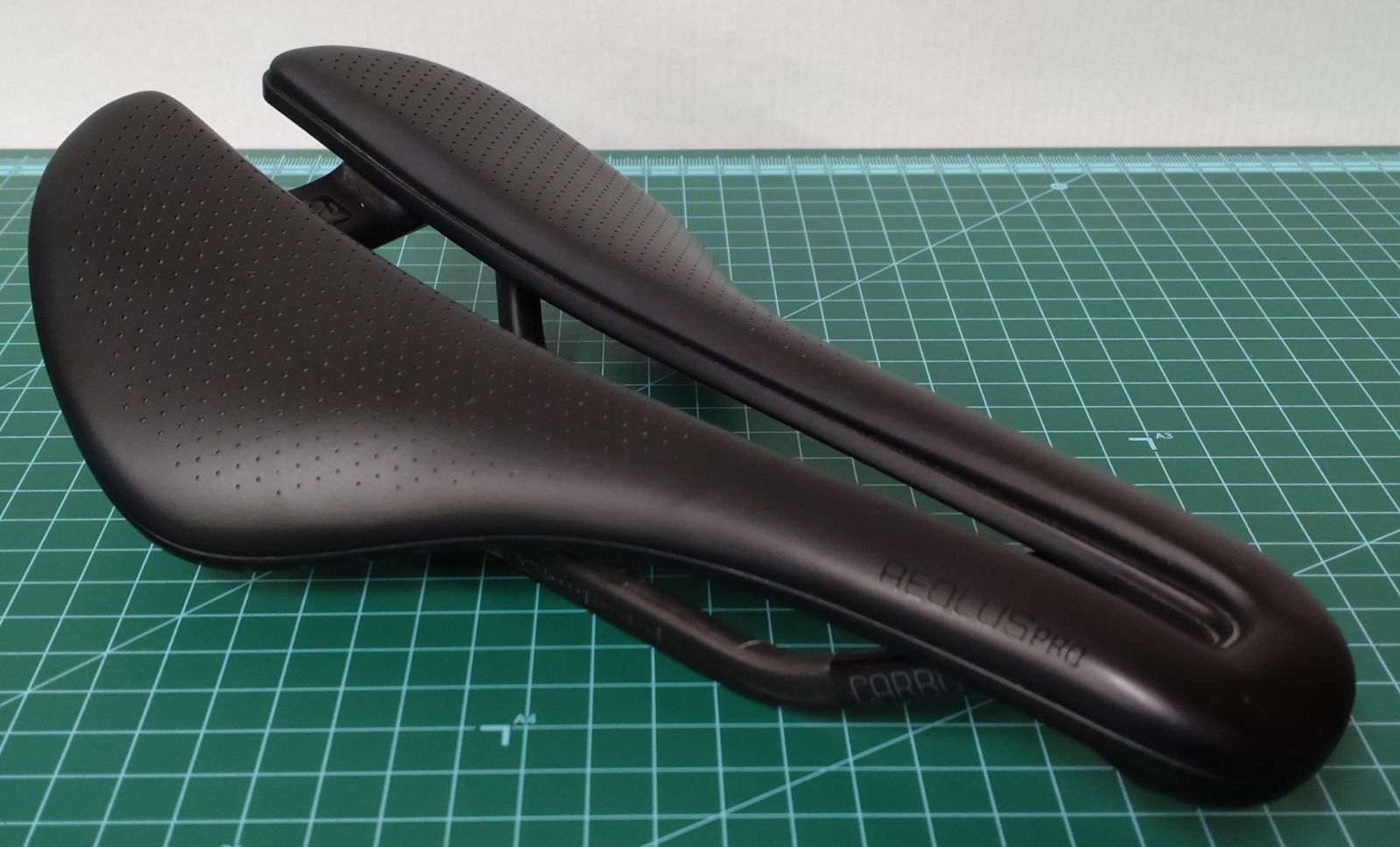 62 AEOLUS PRO 145㎜ 店舗併売品