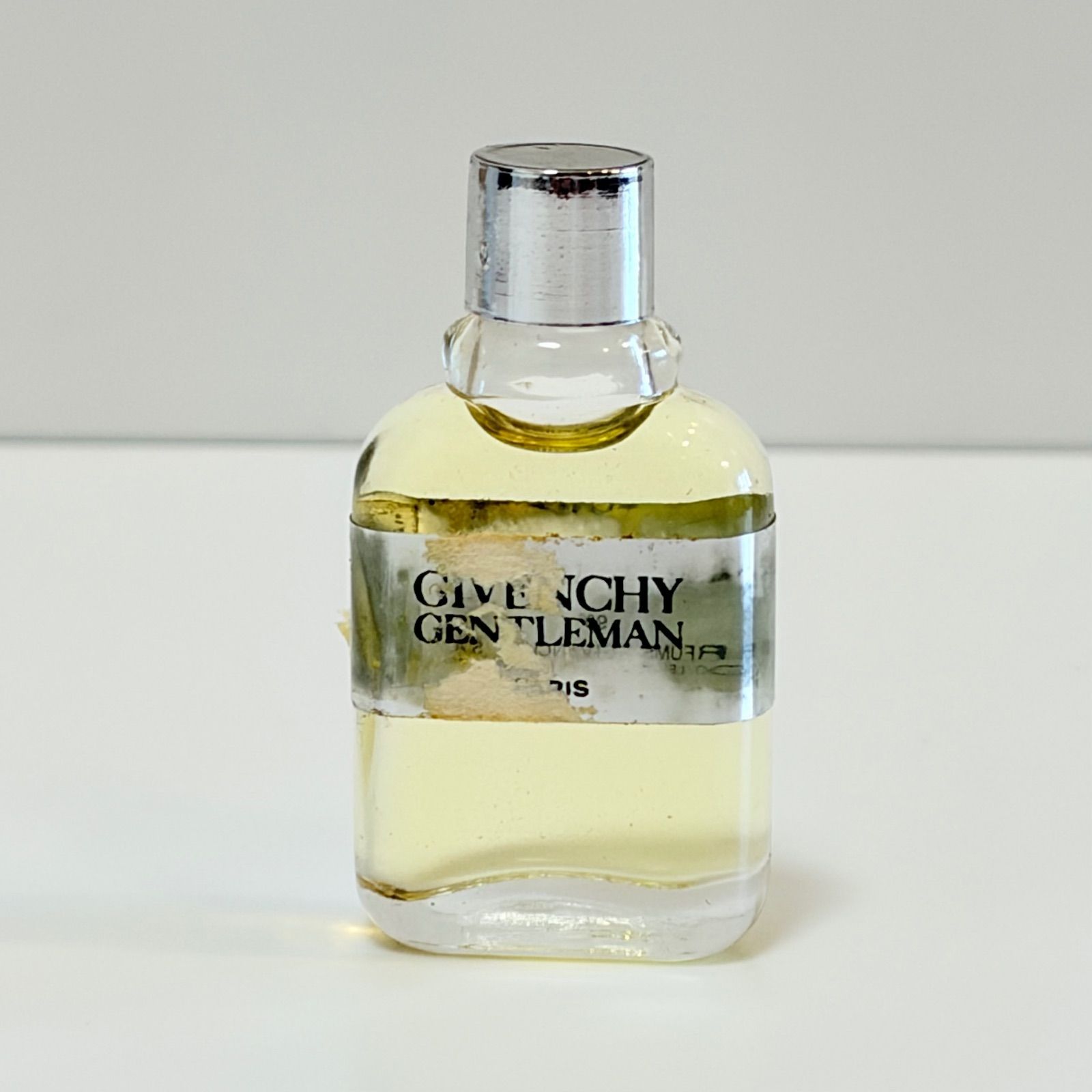 新品未使用 GIVENCHY GENTLEMAN eau de toilette ジェントルマン