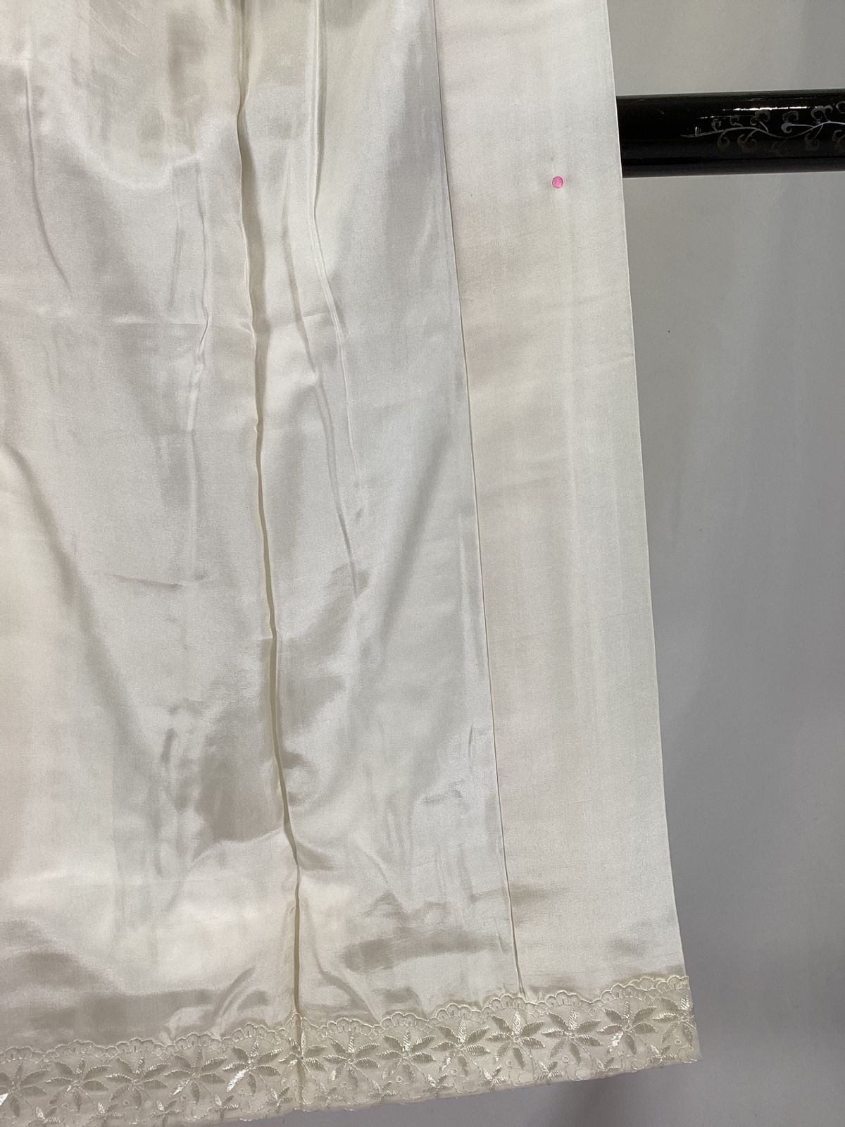 黒紋付＋長襦袢/美品/正絹/喪服/五つ紋/「下り藤」/半衿付/衿下ネーム