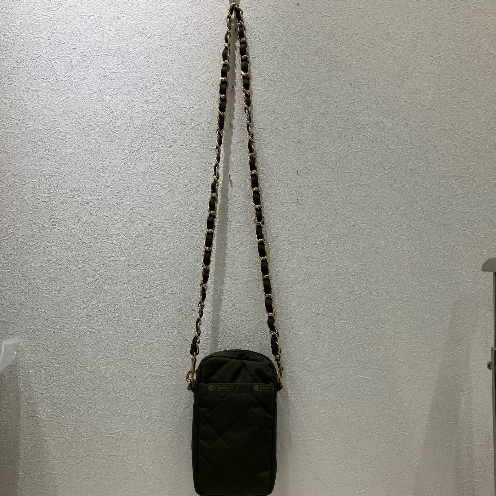 6618 LeSportsac レスポートサック ダークオリーブチェーンキルト