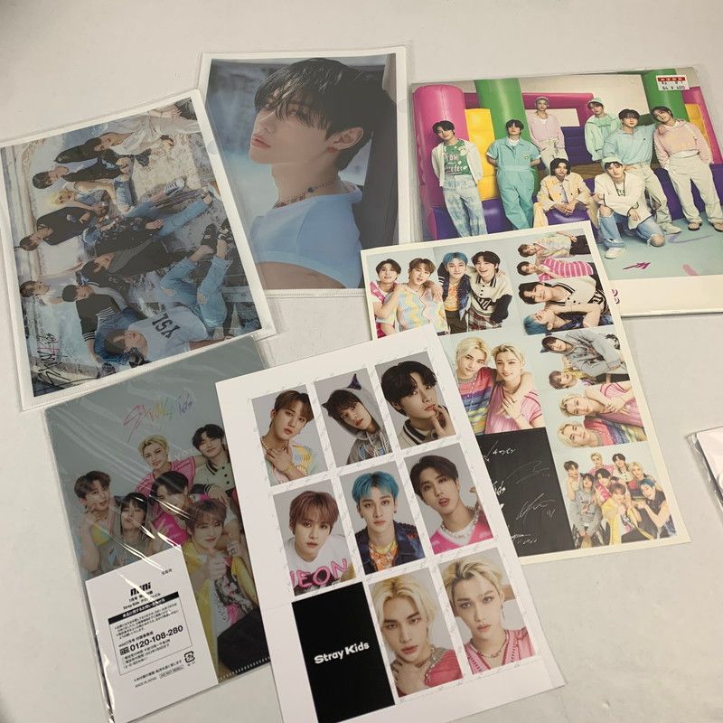  Stray Kids フィリックス ストレイキッズ グッズまとめ トレカ アクスタ うちわ ボッカリクッション他 セット売り 084 251127 nm 01 fuz その他 その他