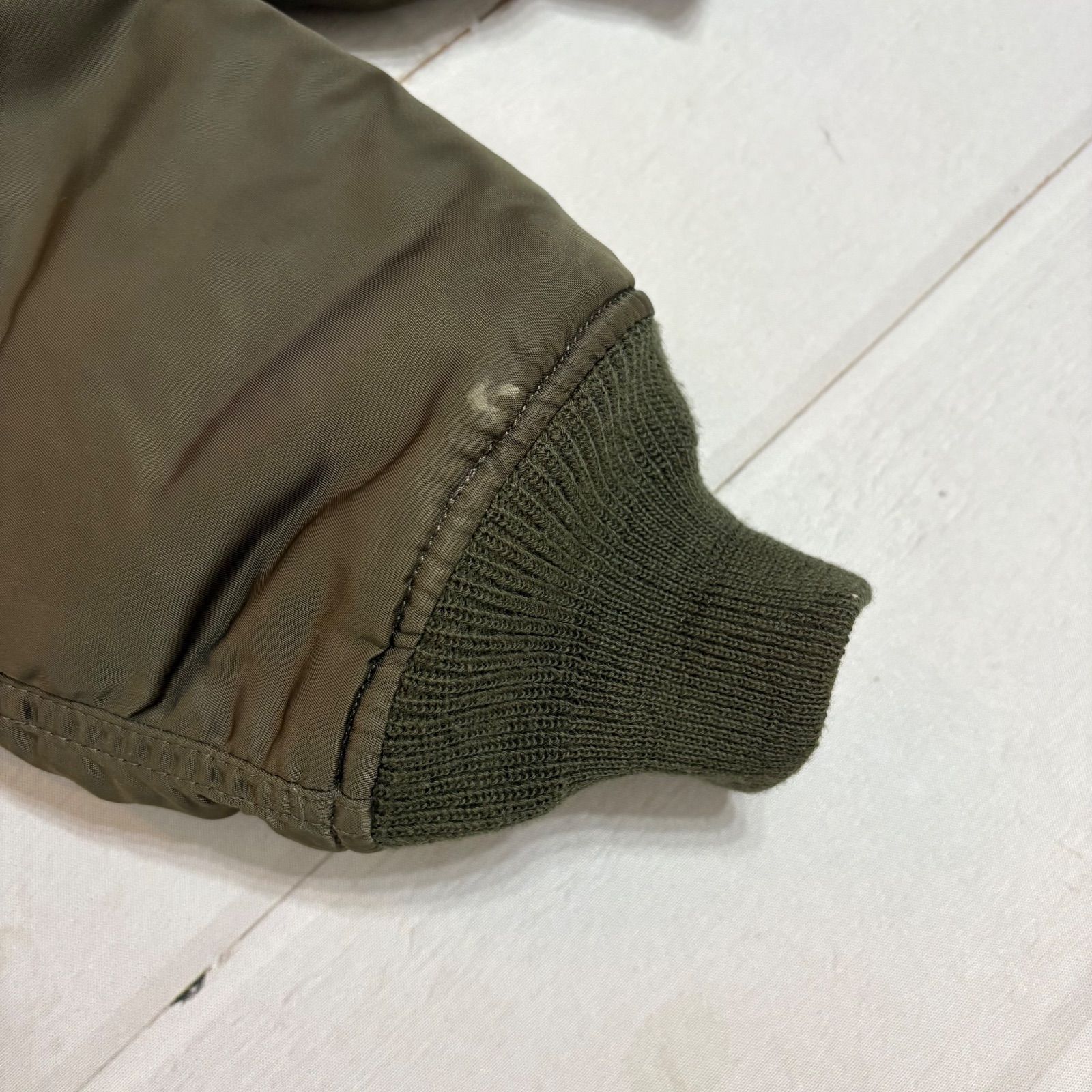 アルファ Alpha N-2B フライトジャケット 短丈 ファー 00s y2k カーキ