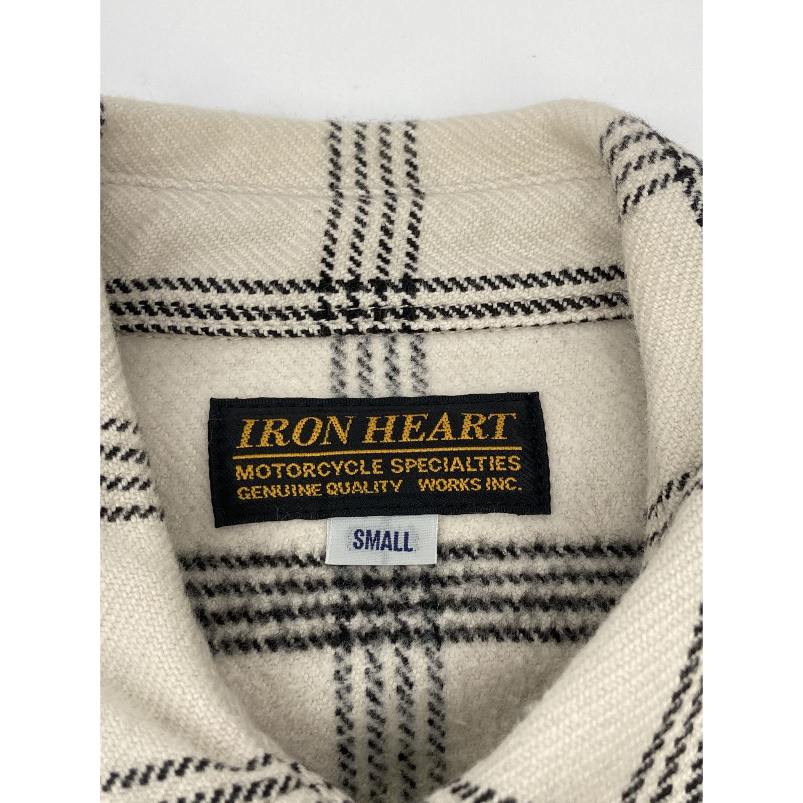 IRON HEART アイアンハート　ウエスタンシャツ　ホワイト IRON HEART アイアンハート ﾎﾜｲﾄ×ﾌﾞﾗｯｸ ｲﾝﾃﾞｨｺﾞﾁｪｯｸｳｴｽﾀﾝｼｬﾂ S