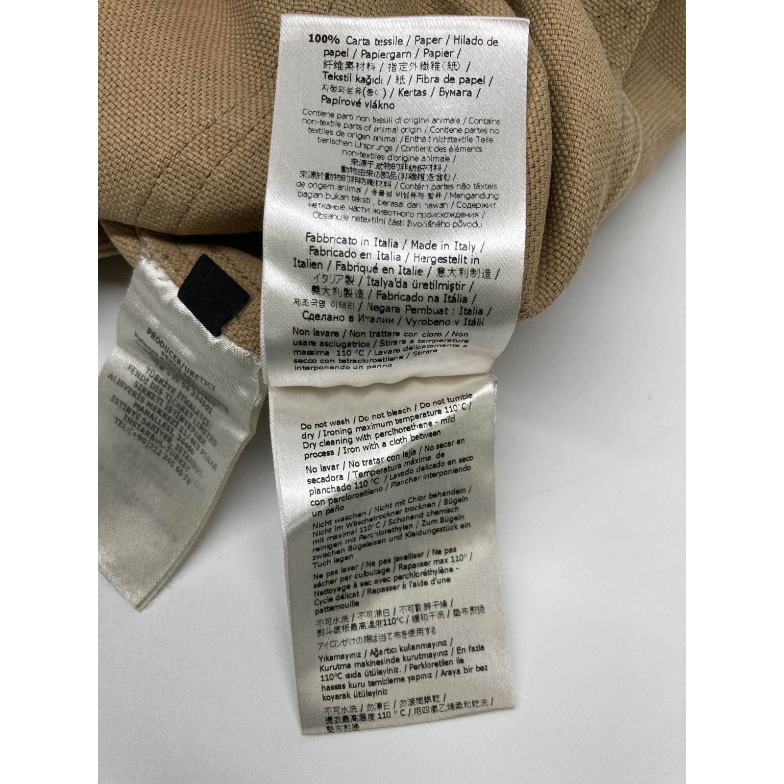 FENDI フェンディ