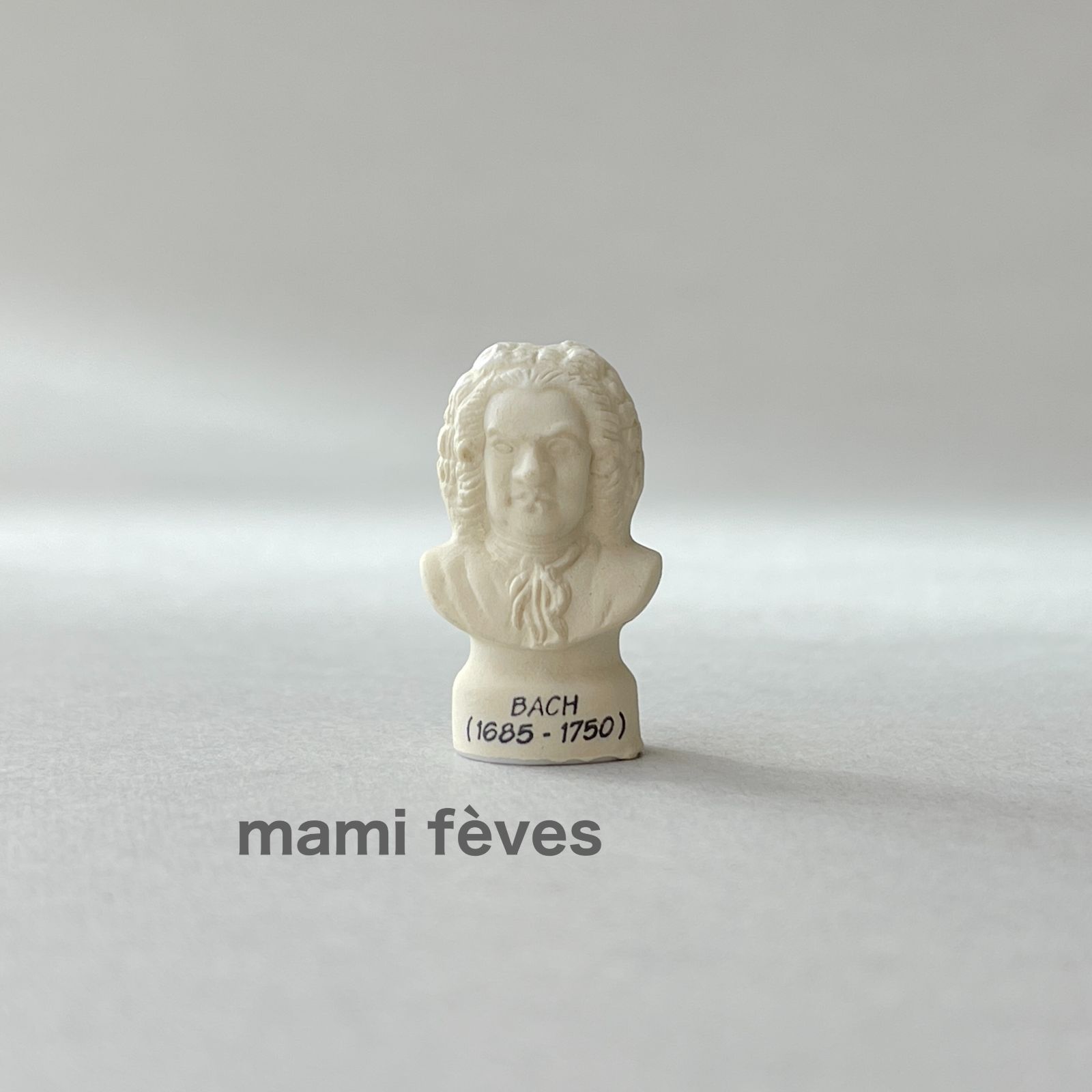 フェーヴ バッハ 作家・音楽家の胸像 2004年 フランス フェーブ