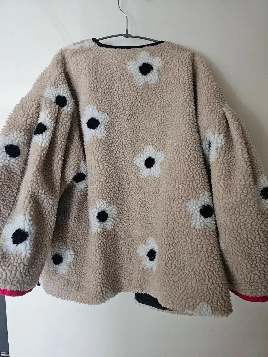 룰라비 女の子ダウン