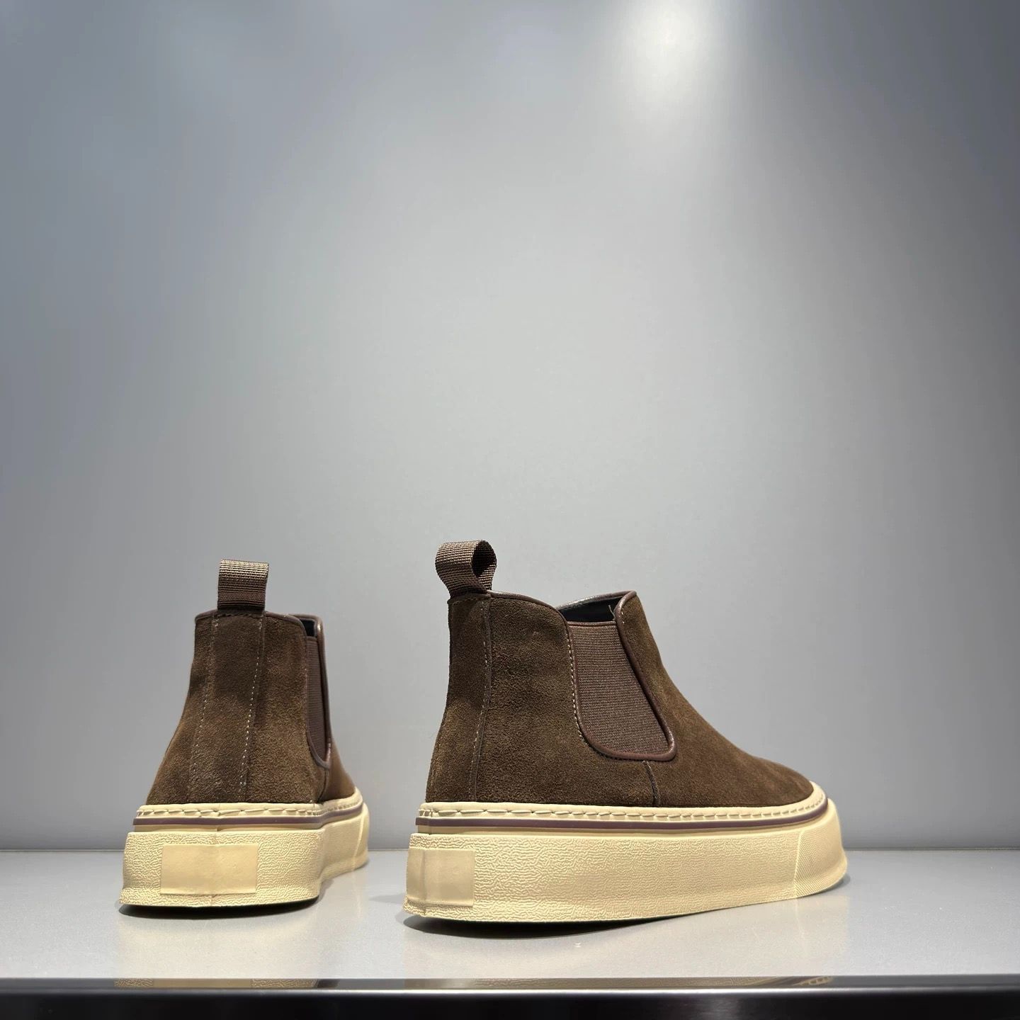  h 2025 メンズ チェルシーブーツ シンプル＆スタイリッシュ 牛反绒 スエード 厚底約4 CM 一脚蹬 カジュアルショートブーツ その他 靴