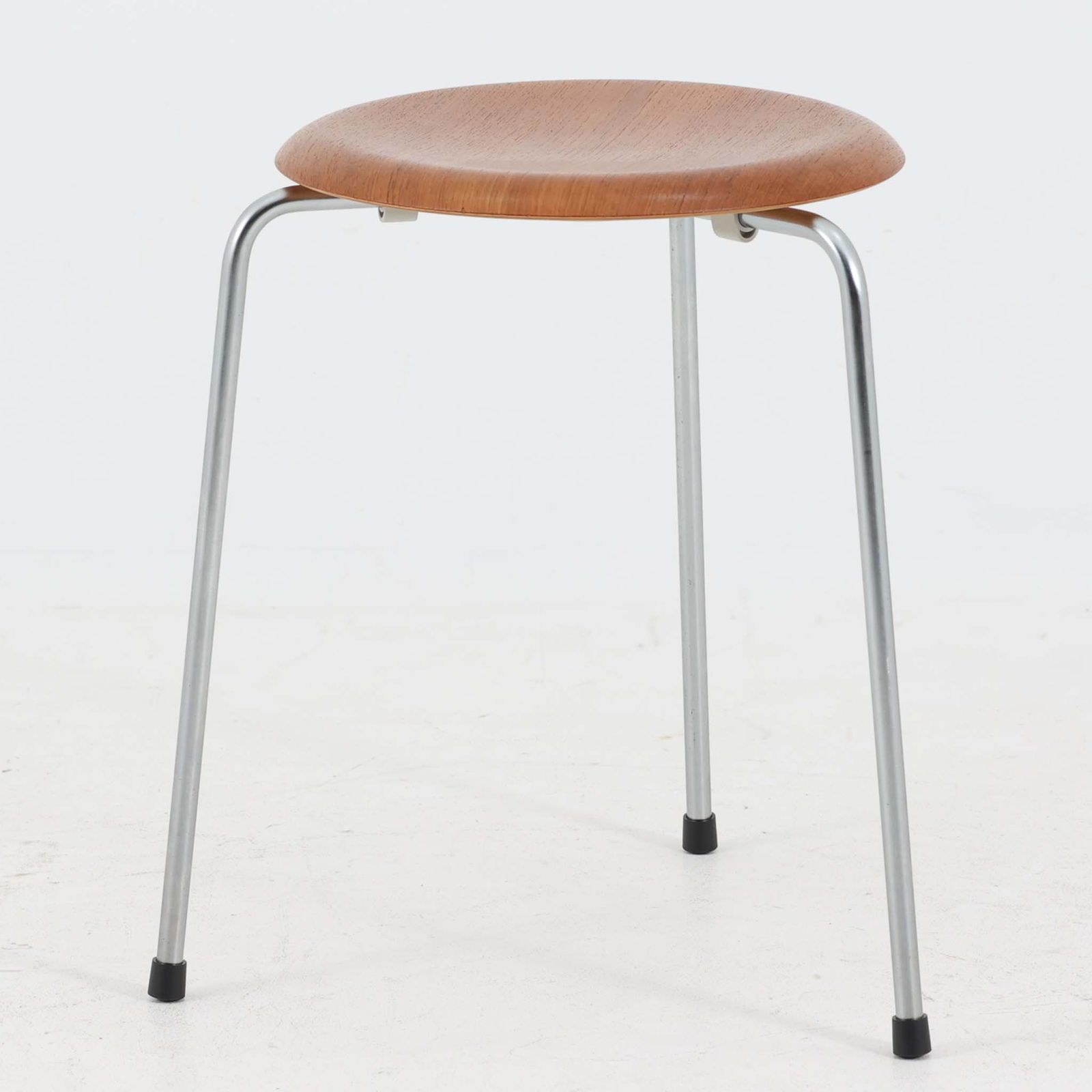 Arne Jacobsen ドットスツール 3本脚 チーク スチール Fritz Hansen アルネ ヤコブセン DK 19069