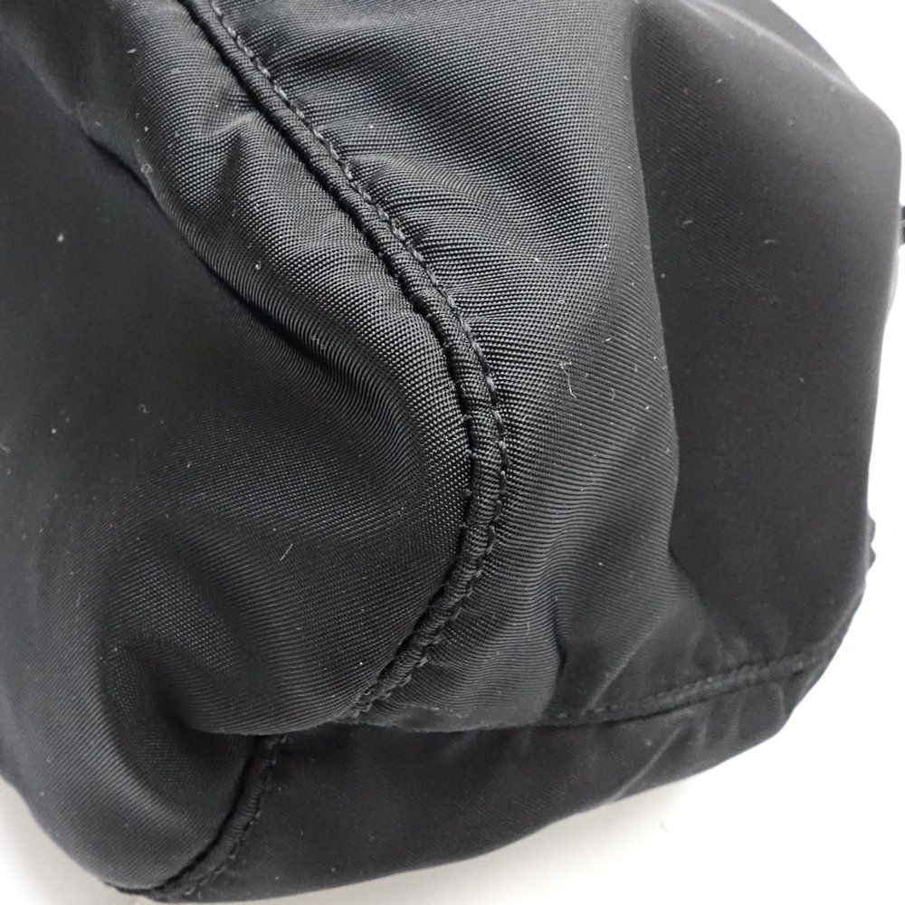 PRADA プラダ 巾着ポーチ トライアングルロゴ MV369 ポシェット