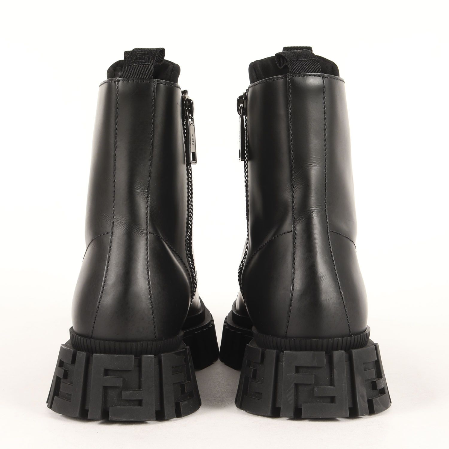 FENDI フェンディ サイズ:9(27.0cm) | FFロゴソール スクエアトゥ