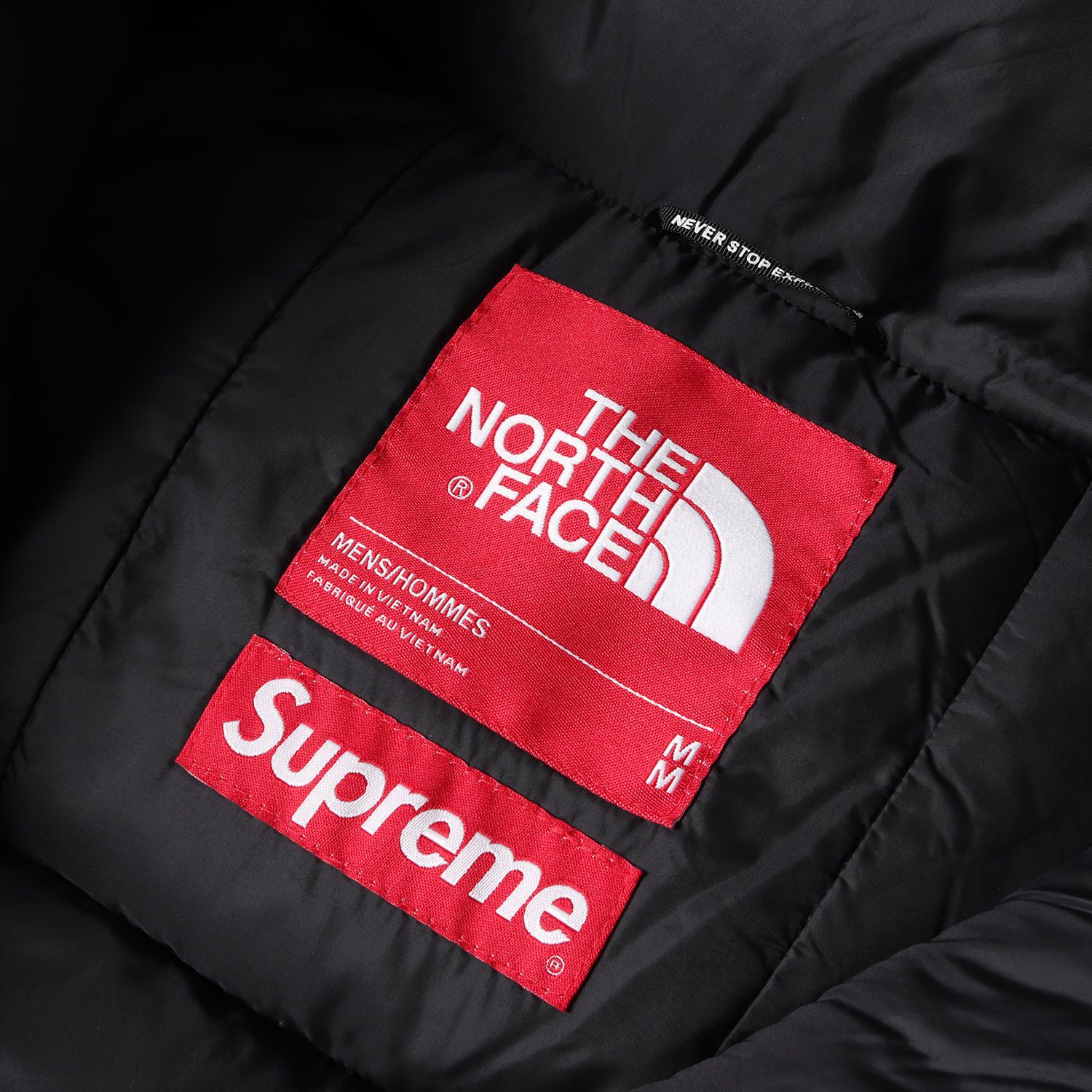 美品】Supreme シュプリーム ジャケット ブラック 黒 サイズ:M | THE
