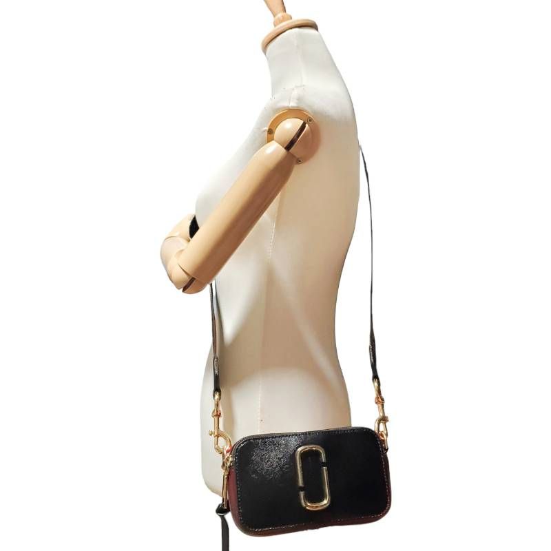 MARC JACOBS マークジェイコブス スナップショット ショルダーバッグ