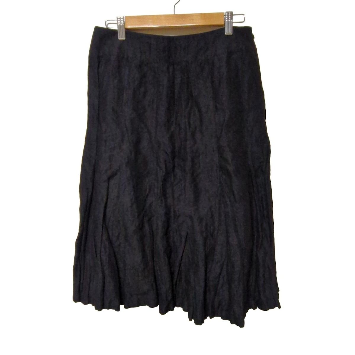 【viviです】yoshie inaba　スカート　黒 L'EQUIPE YOSHIE INABA スカート 黒 レディース M - メルカリ