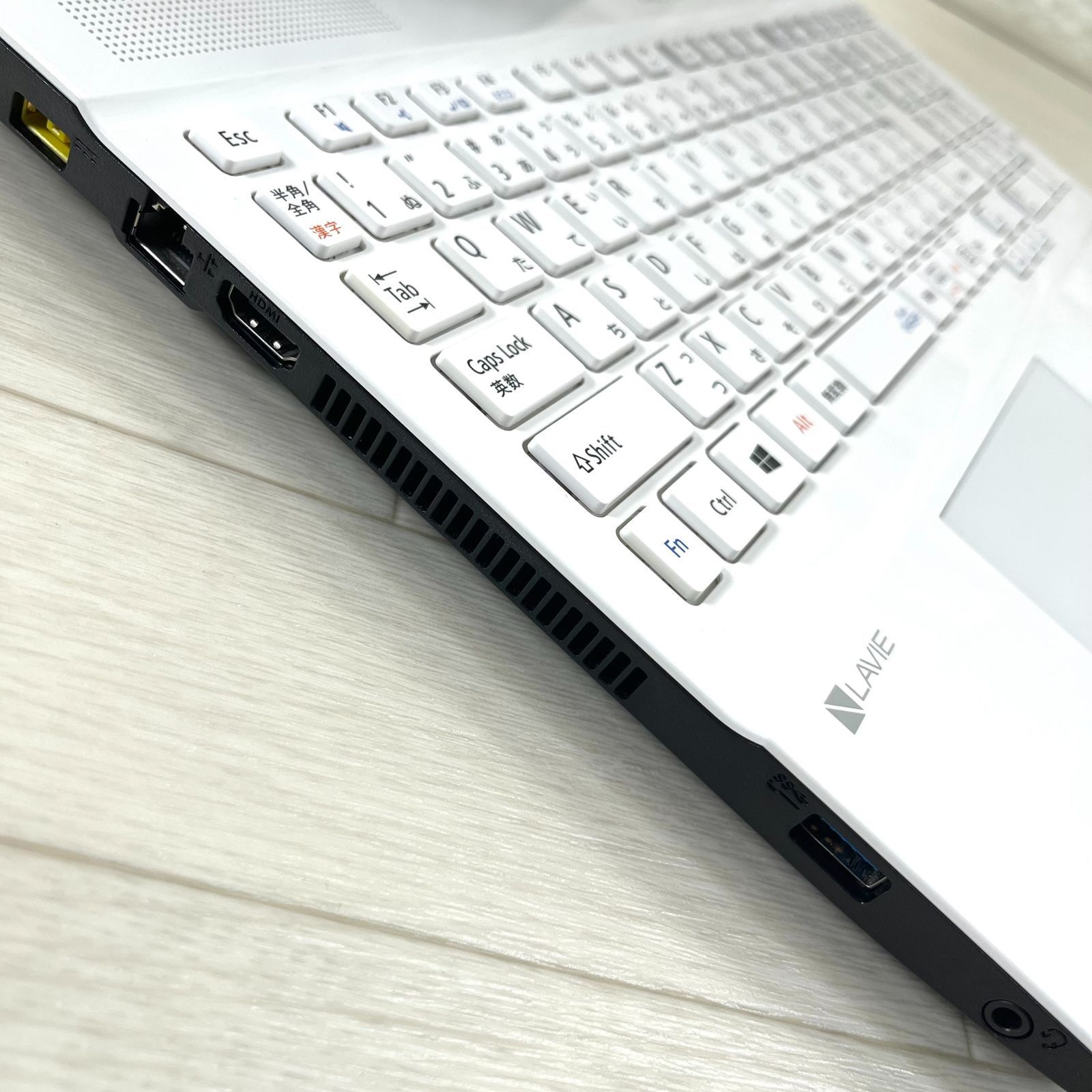 NEC LAVIE 第7世代 i7 新品SSD1TB メモリ16GB NS700/G 最新Windows