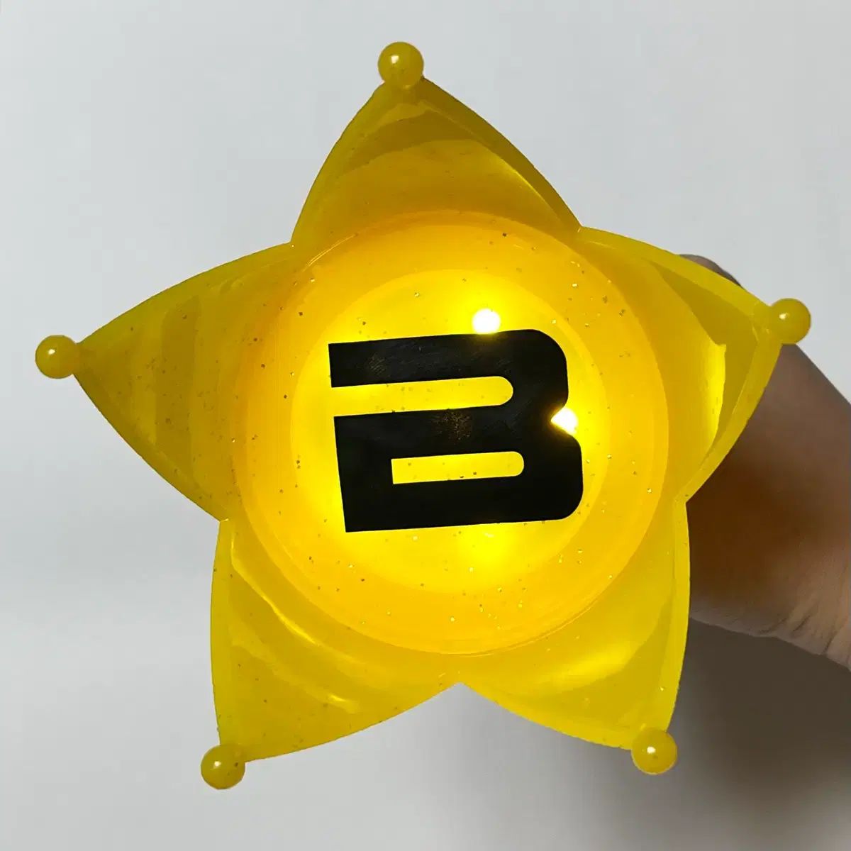 BIGBANG ペンライト 新品未開封 Bロゴ BIGBANG ペンライト Bロゴ 王冠