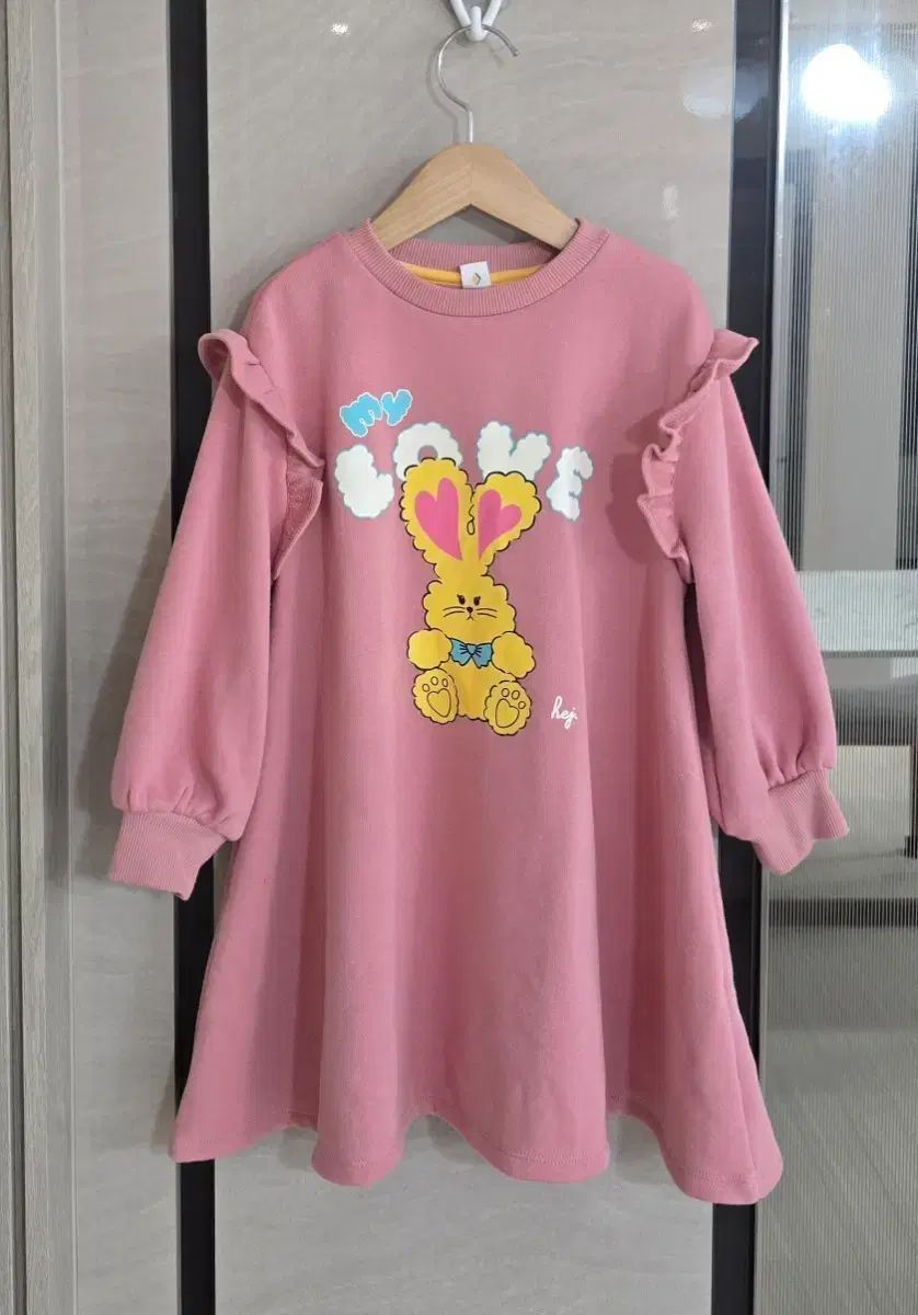 6525【個宅配送可】実機 ペルソナ4 コイン不要機