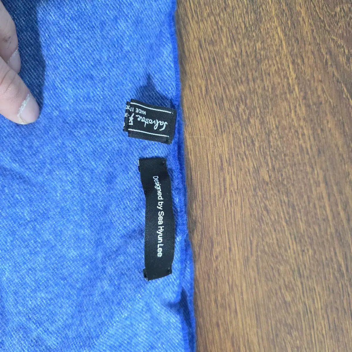 フェラガモ カシミアブレンド マフラー