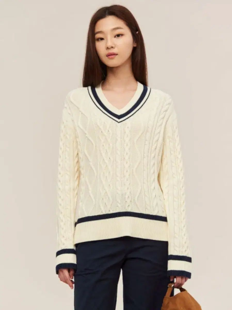 ビーンポール アイボリー 틸든 ケーブル ニット