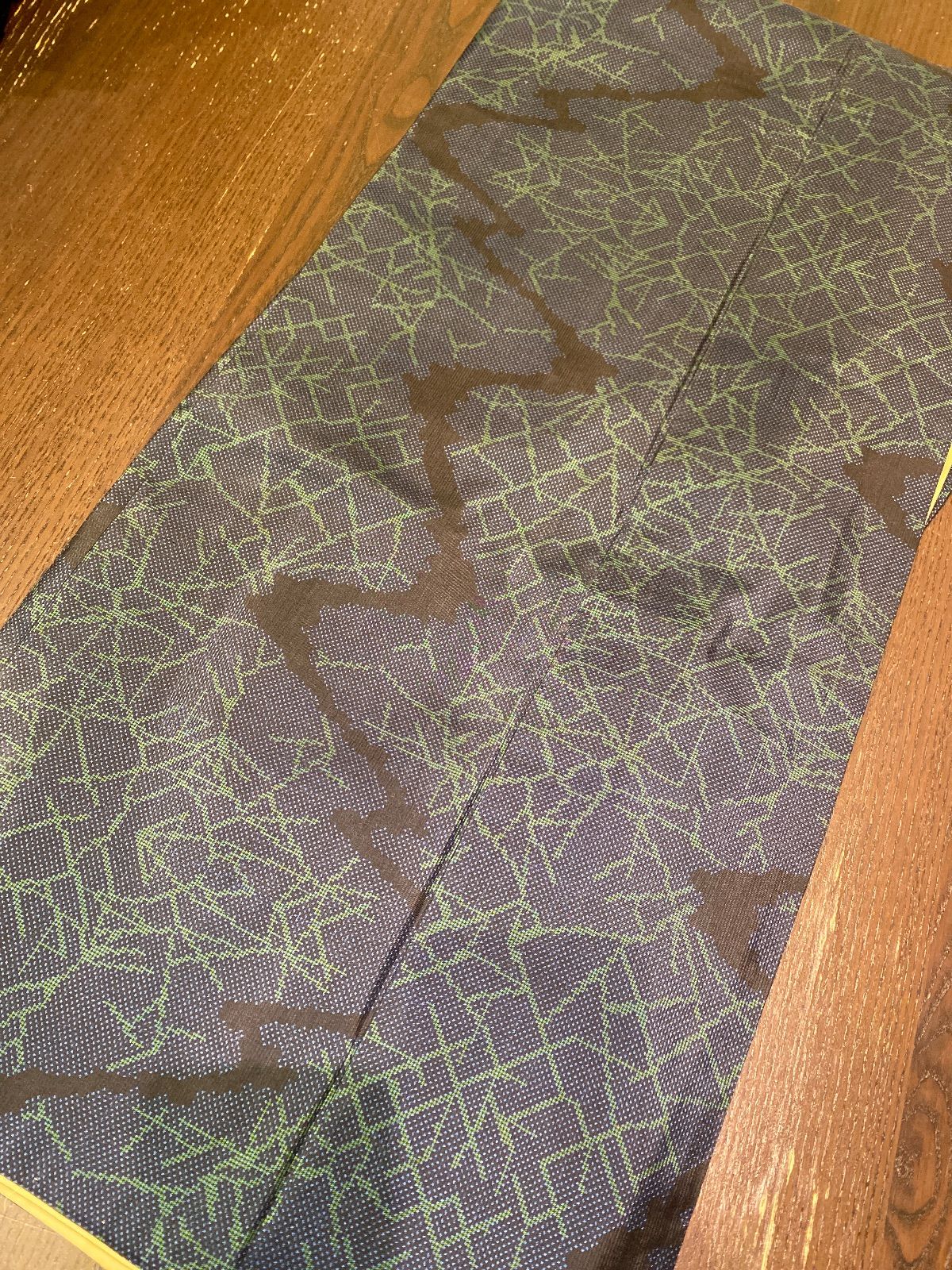 まとめ売り】正絹大島紬7枚 リメイク素材 ハンドメイド向け - メルカリ