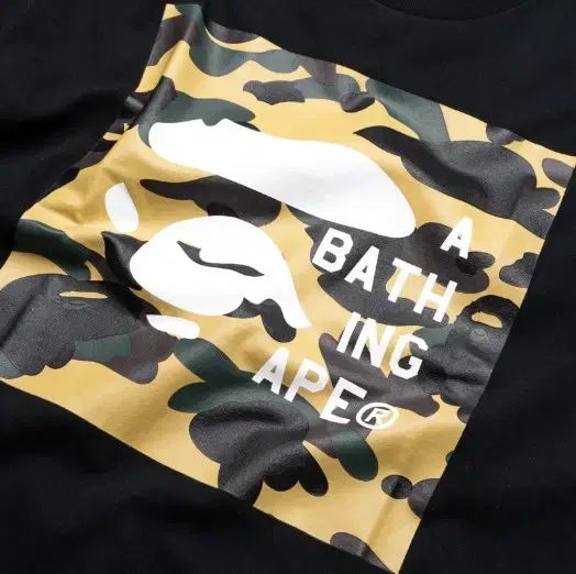 3XL A BATHING APE アベイシングエイプ FIRST CAMO FACE TAG ロゴ Tシャツ ブラック