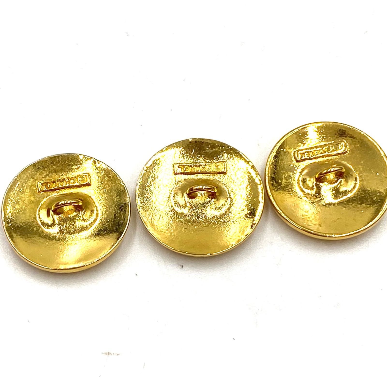 CHANEL シャネル ココマーク ボタン 3つ ゴールド ラウンド 金色